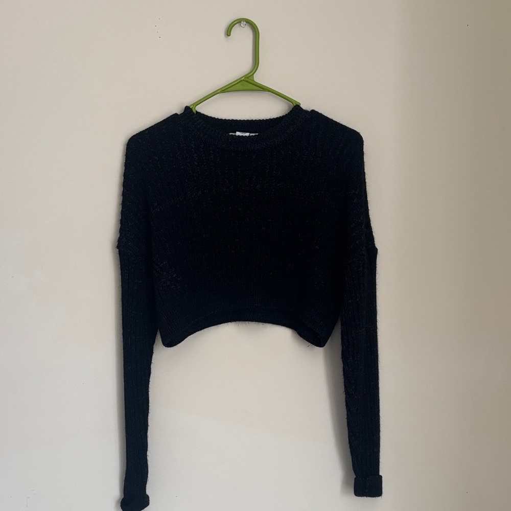 Black Cropped Sweater